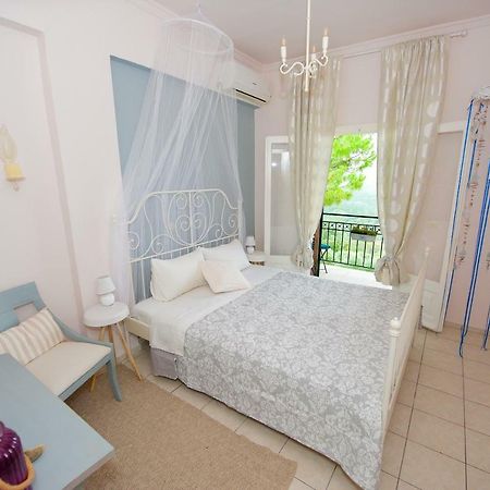 Aurora Apartment Corfu Pelekas Esterno foto